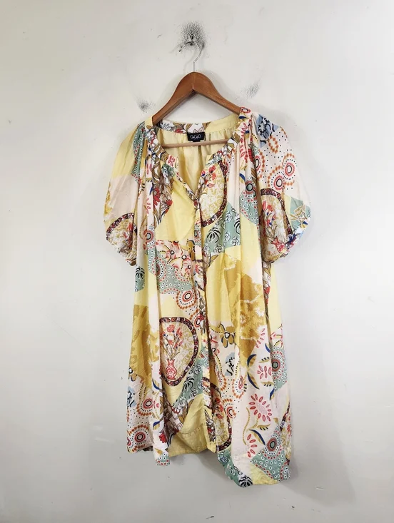 Gigio Patchwork Flowy Dress - Picture 2 of 9